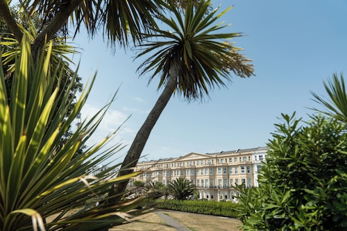 The Lansdowne, Eastbourne