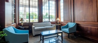 Red Roof Inn & Suites Wilmington - New Castle