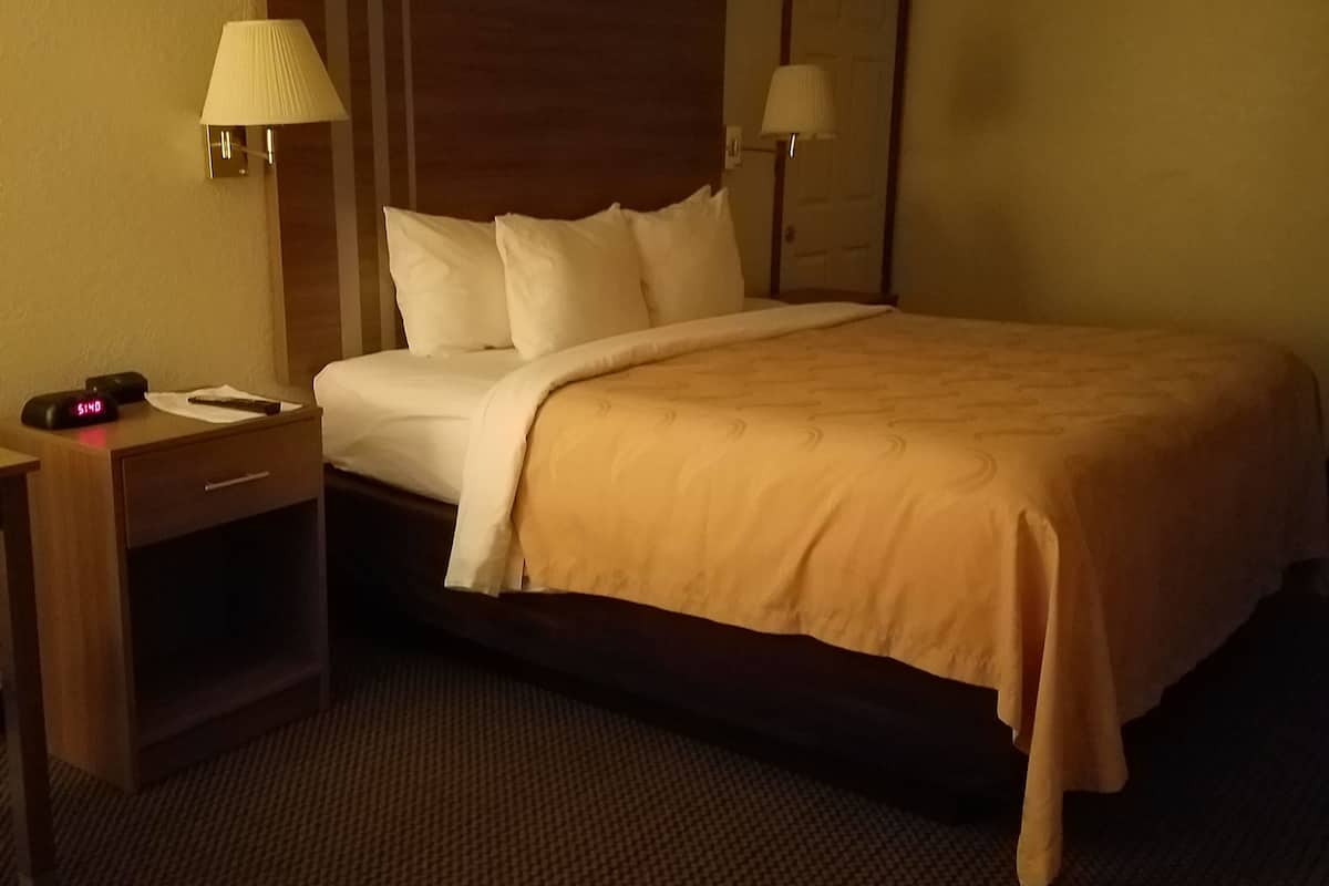 desk, iron/ironing board, rollaway beds, free wifi