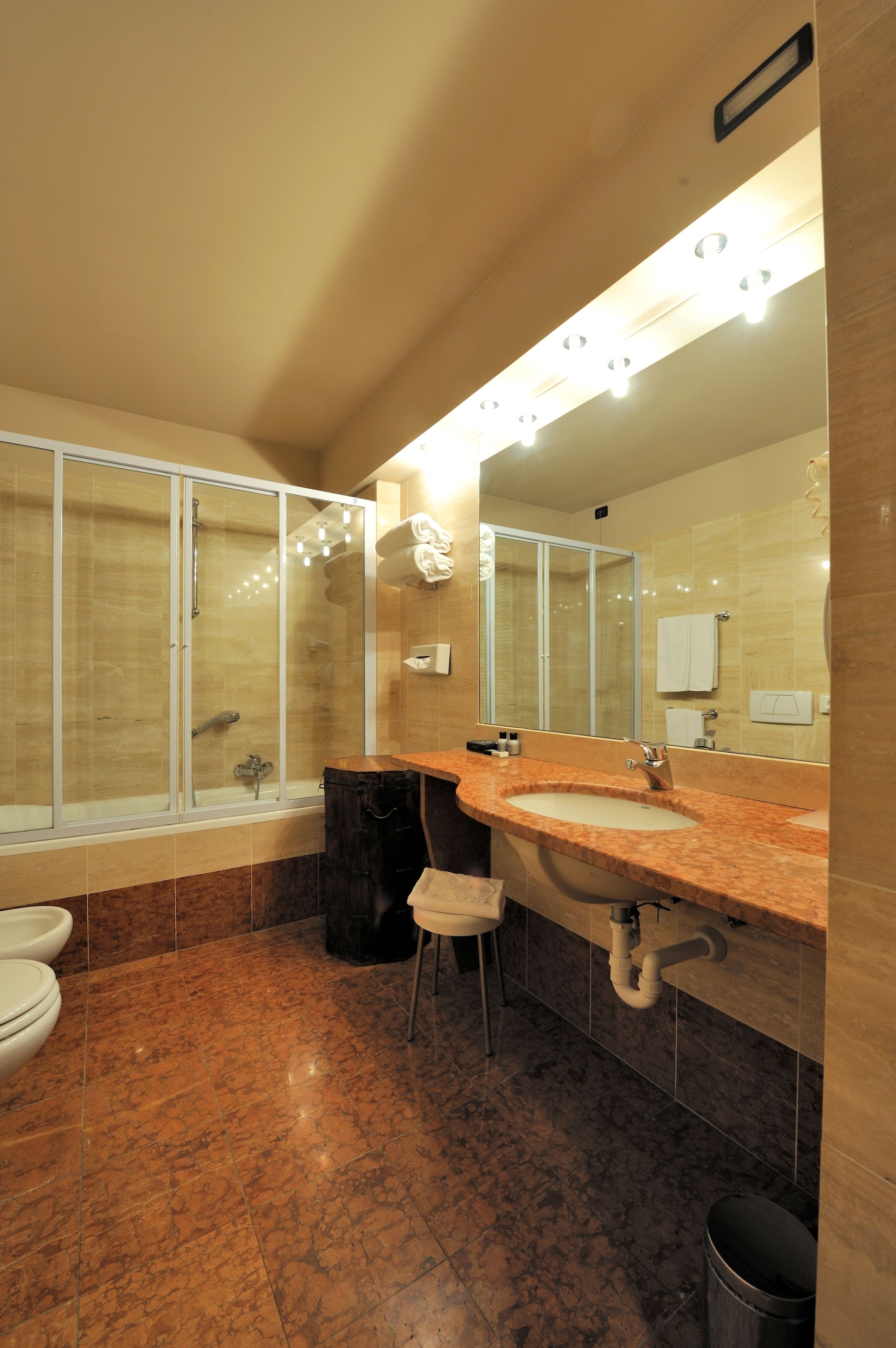 Photo - Art Hotel Boston