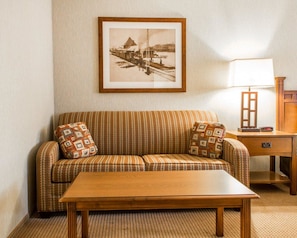 Chambre Standard, 1 très grand lit et 1 canapé-lit, non-fumeur