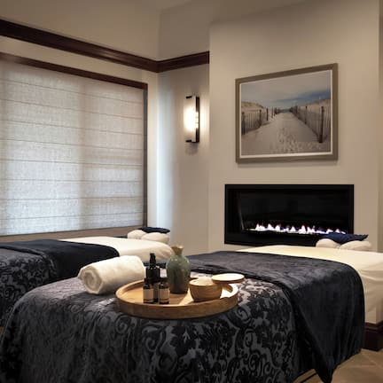 Couples treatment rooms, body treatments, hydrotherapy, aromatherapy