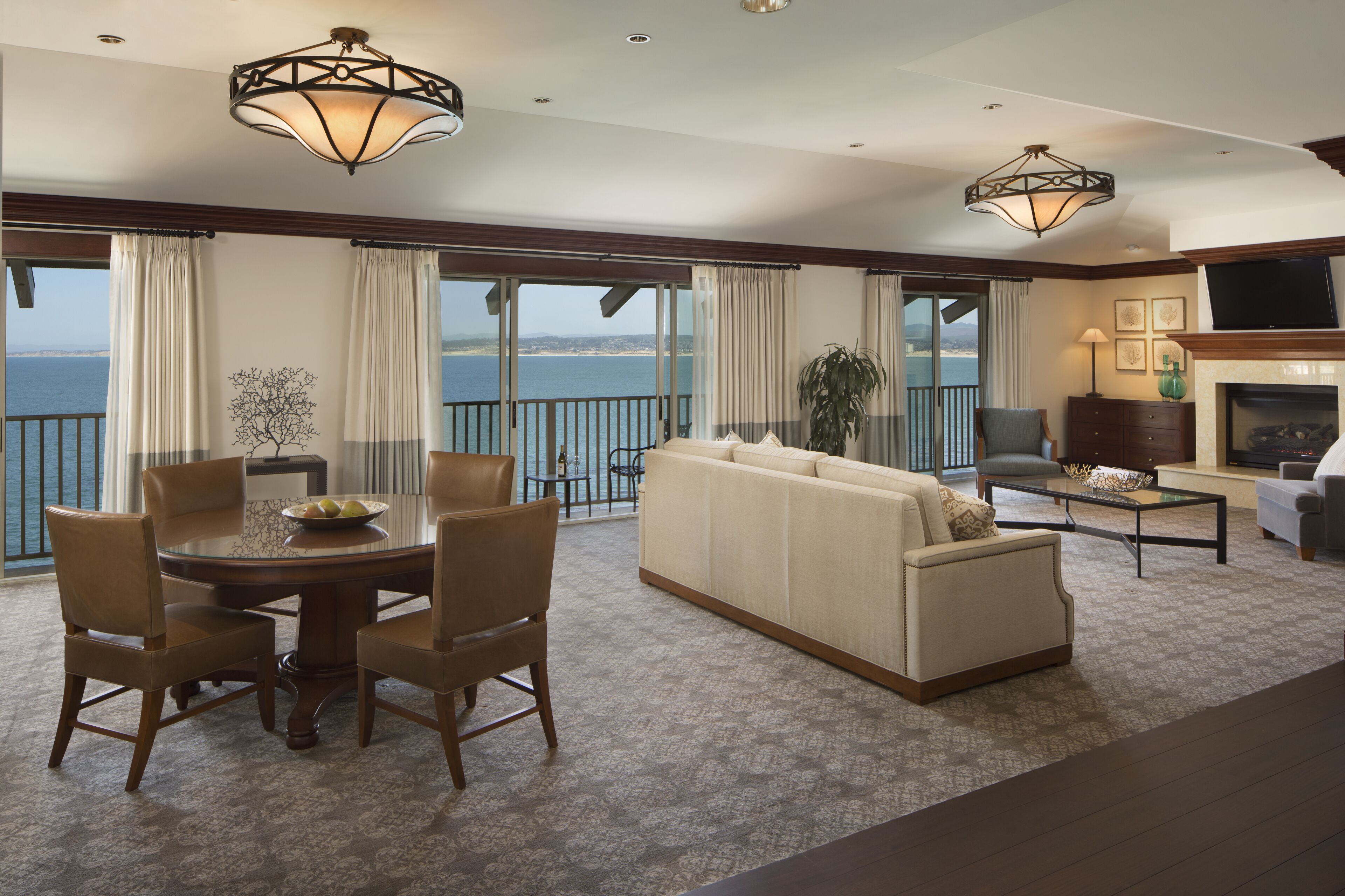 Photo - Monterey Plaza Hotel & Spa