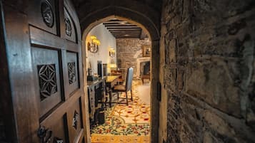 Superior Double Room | Premium bedding, individually decorated, individually furnished, desk
