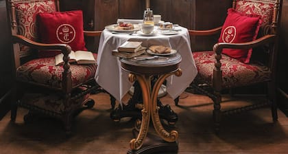 Thornbury Castle, Relais & ChĂąteaux