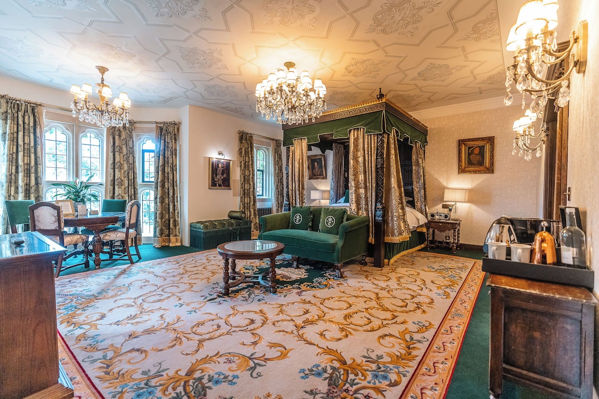 1 bedroom, premium bedding, individually decorated