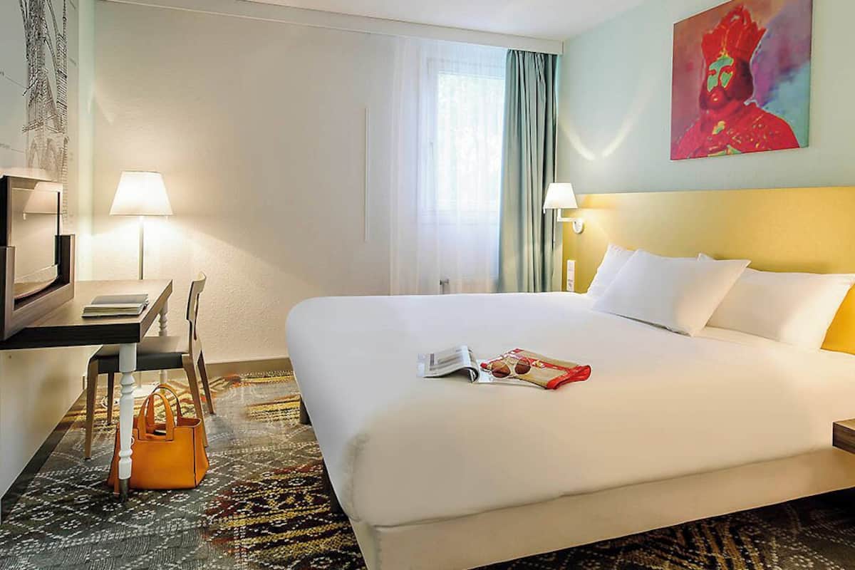 Family Suite, 2 Double Beds (All Comfort) | Desk, laptop workspace, blackout drapes, soundproofing