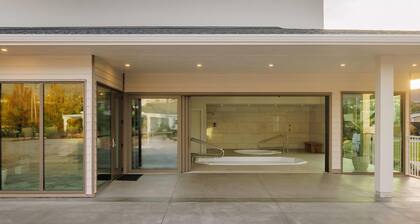 Balcomo, a Ramada by Wyndham