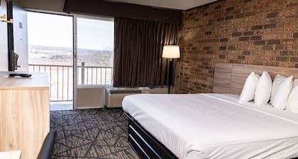 Days Inn by Wyndham Batesville AR
