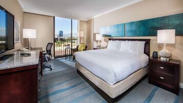 Premium bedding, pillowtop beds, in-room safe, desk