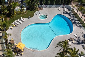 View from room - Hilton Irvine/Orange County Airport (Irvine)