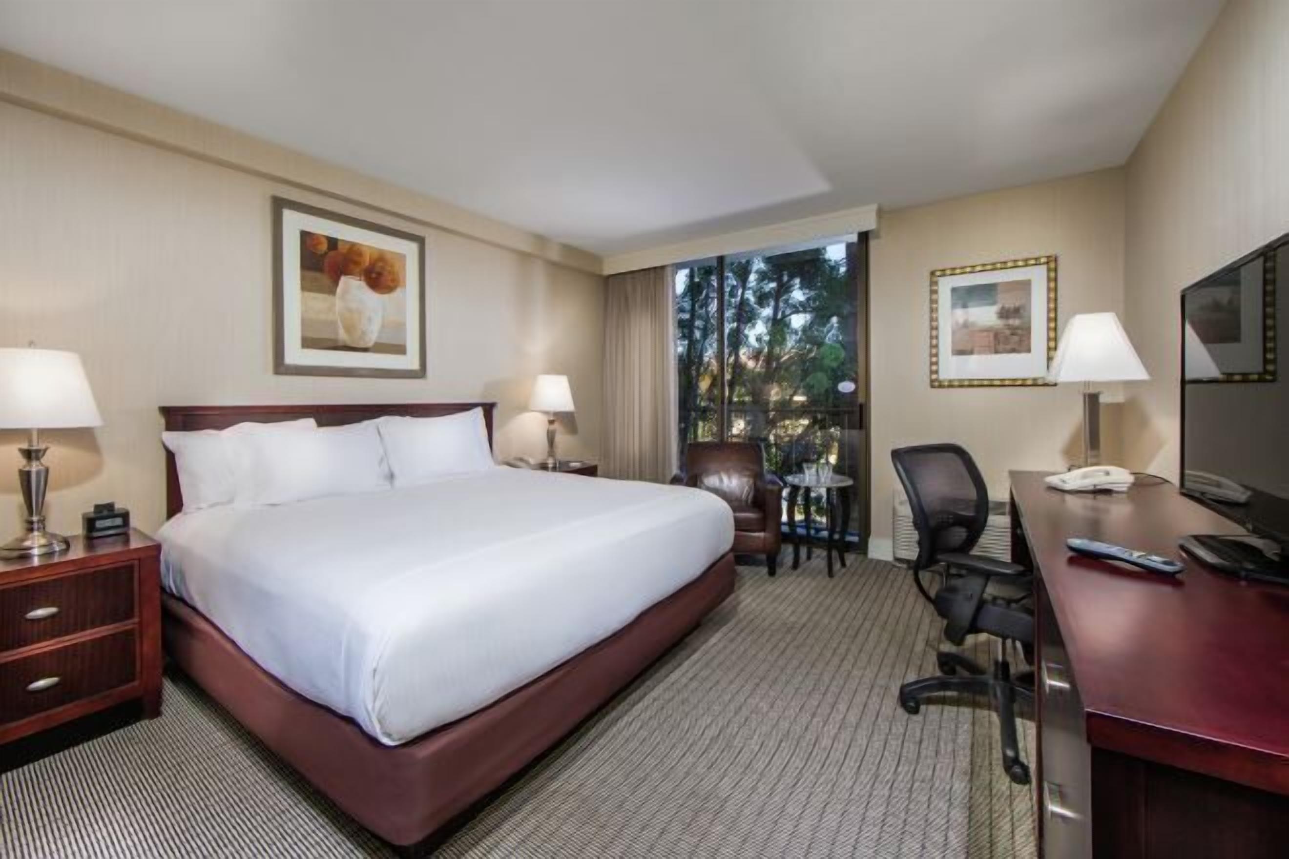 Premium bedding, pillow-top beds, in-room safe, desk