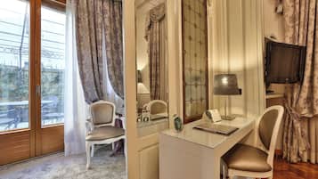 Ropa de cama hipoalergénica y minibar