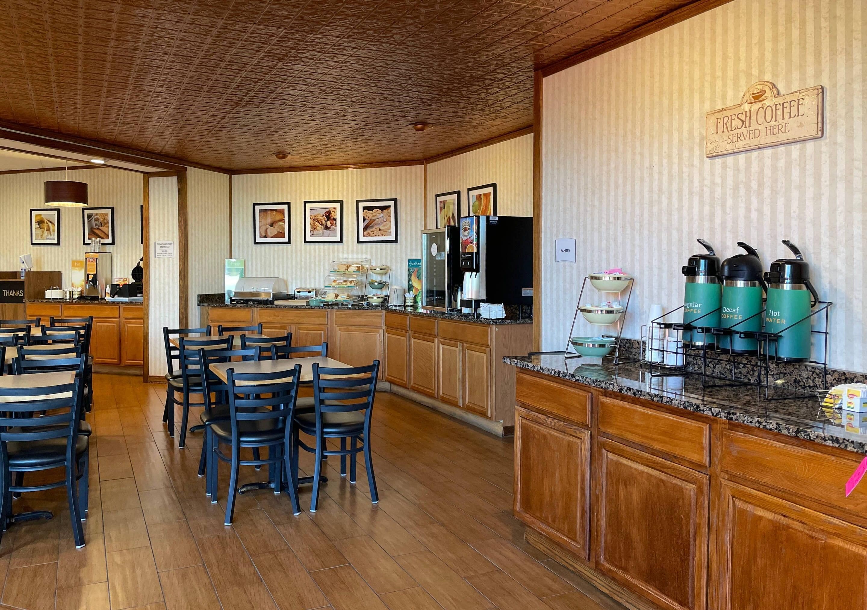 Breakfast area