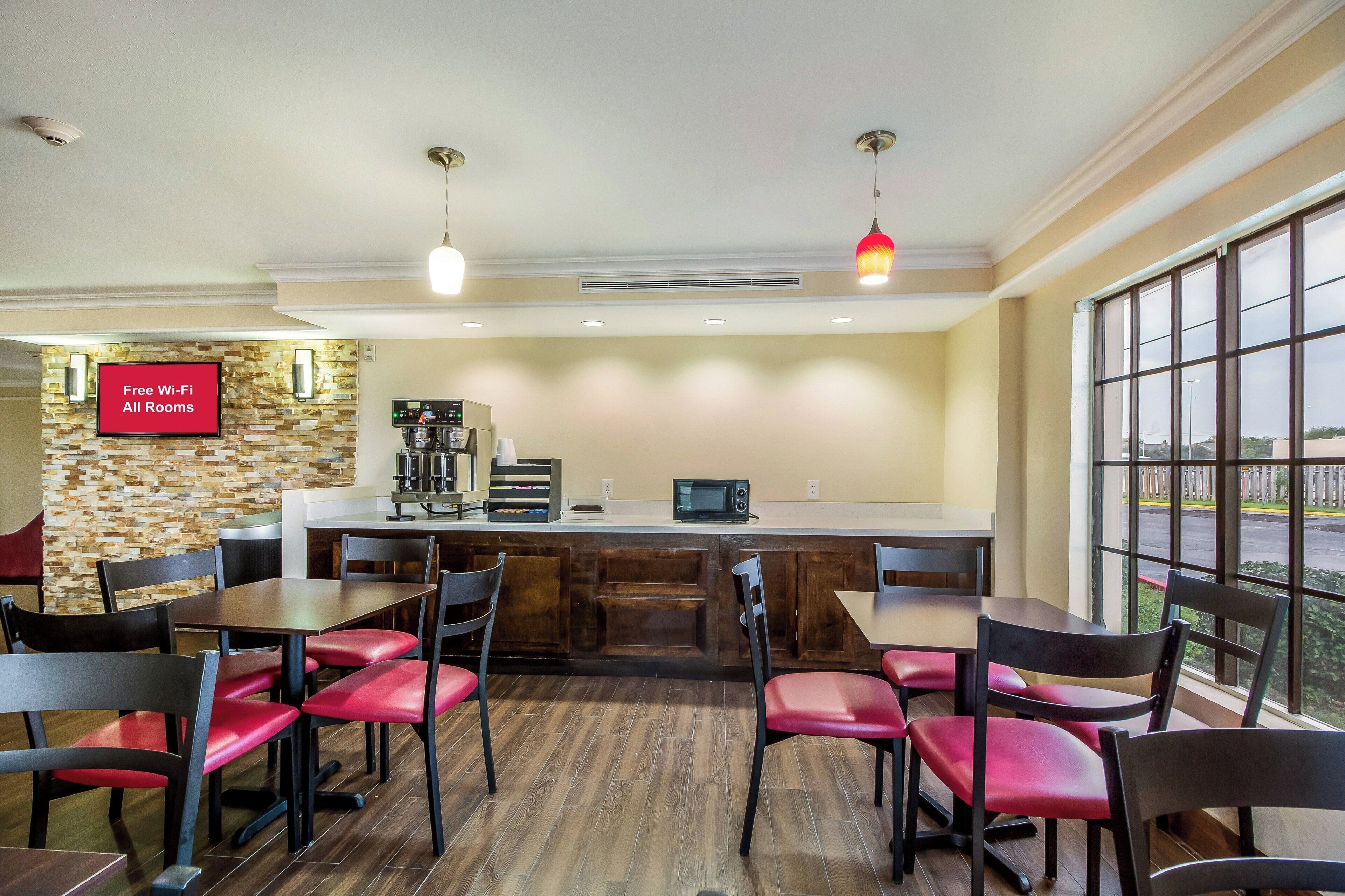 Foto - Red Roof Inn Houston East – I-10