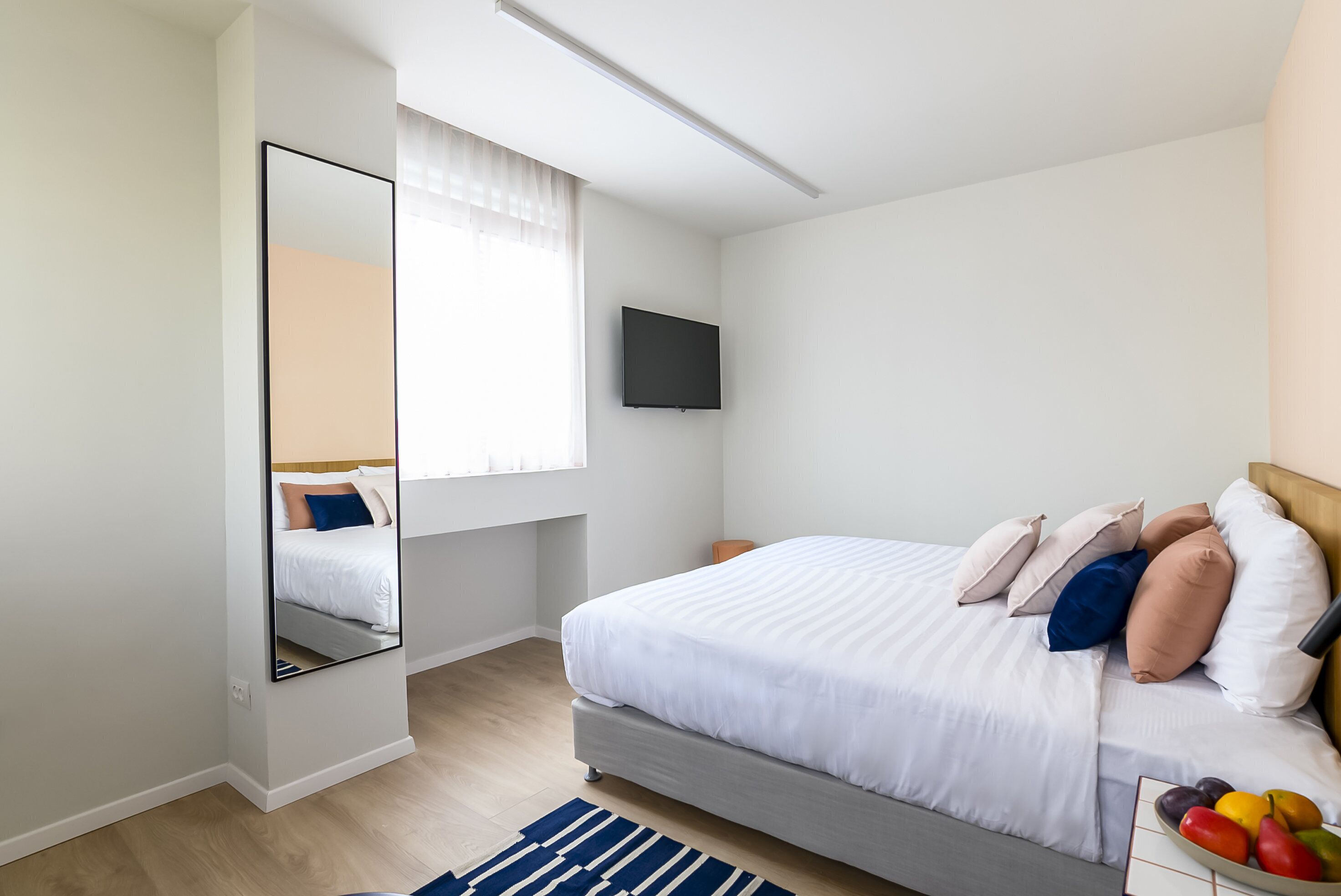 premium double or twin room | hypo-allergenic bedding, in-room safe, desk, free wifi