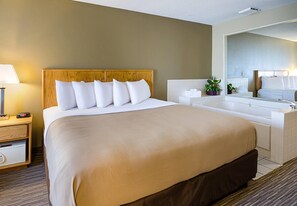 Tempat tidur Select Comfort, brankas, dan meja kerja