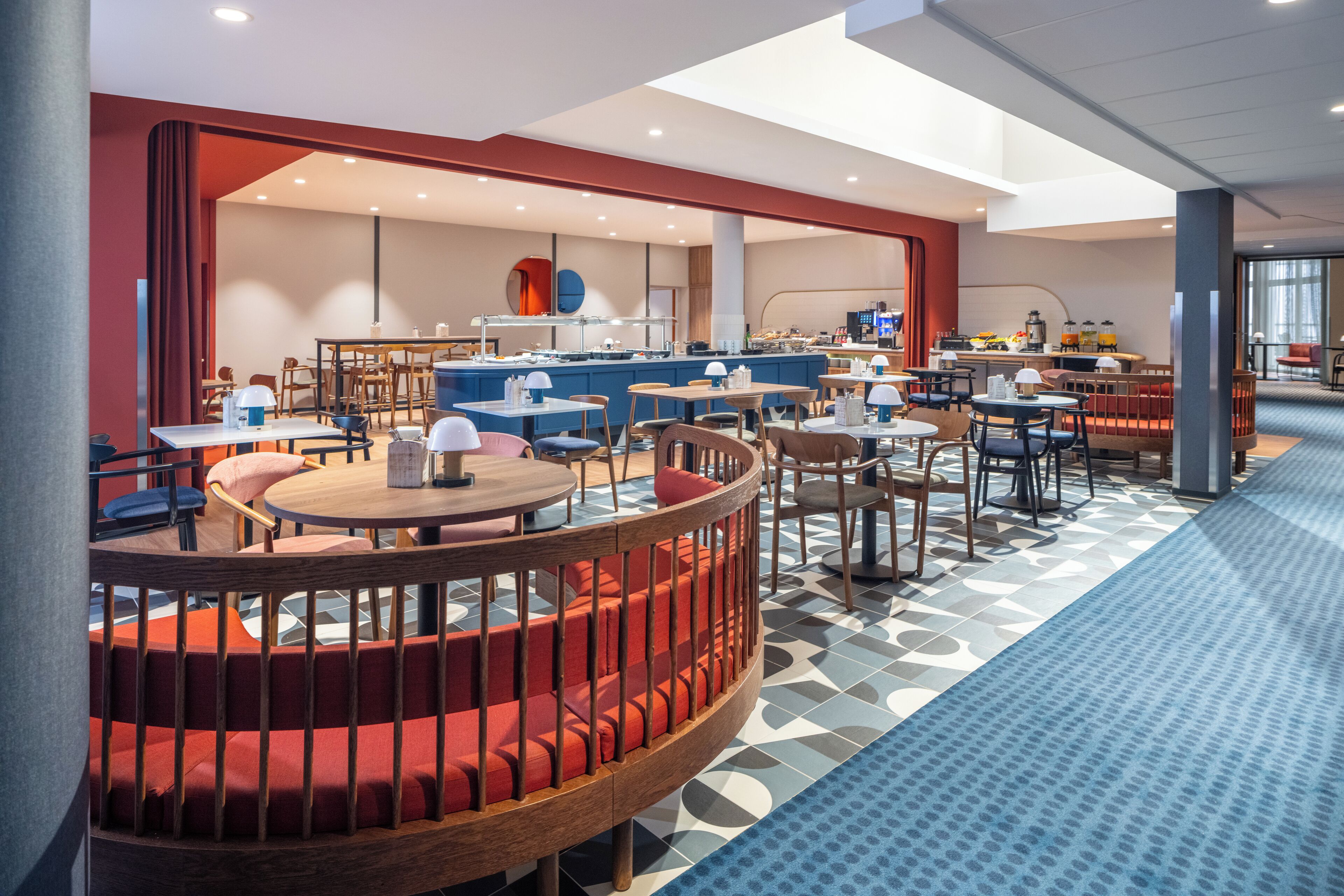 daily buffet breakfast (eur 25 per person)