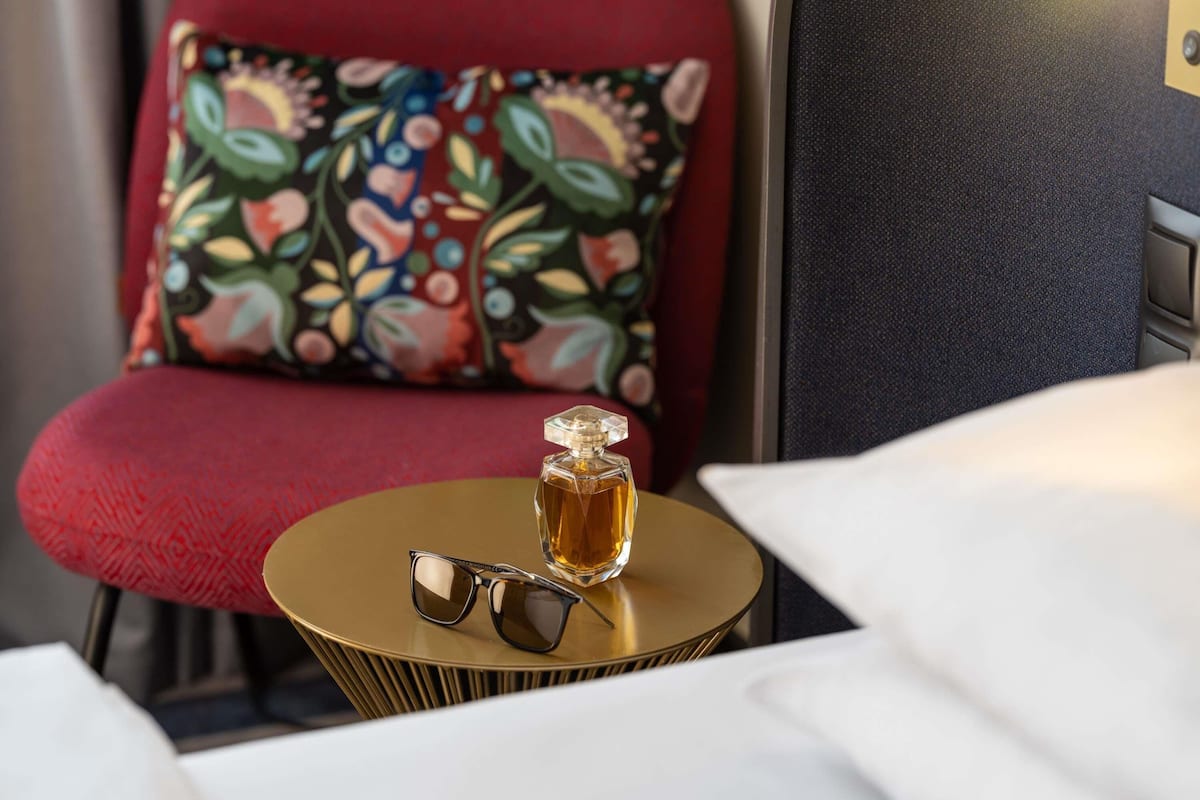 Literie hypoallergénique, coffres-forts dans les chambres, bureau