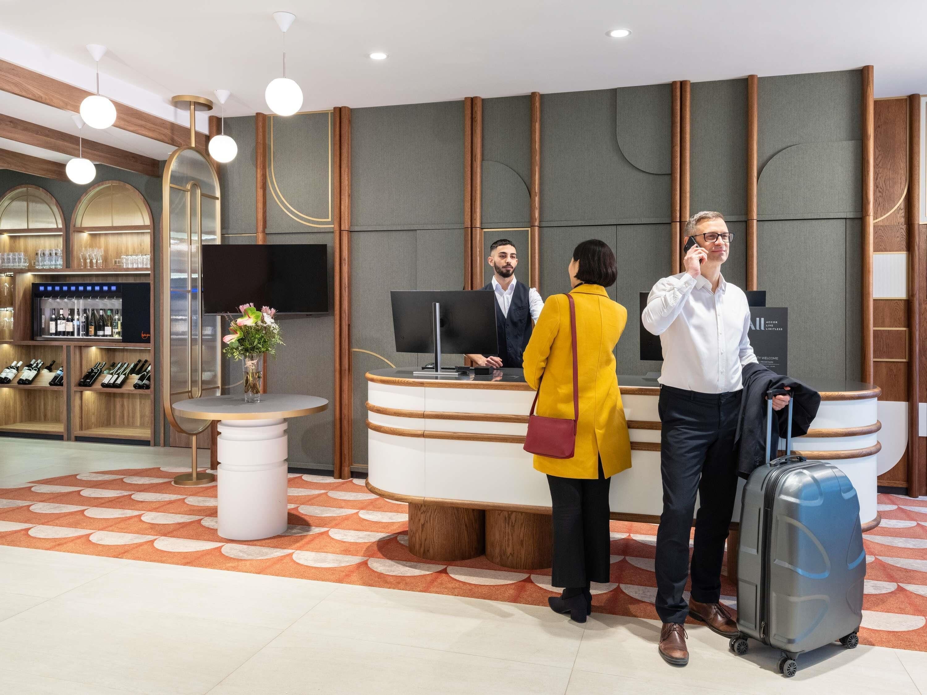 المنشأة من الخارج