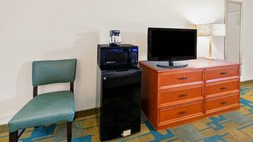 Premium bedding, desk, blackout drapes, iron/ironing board