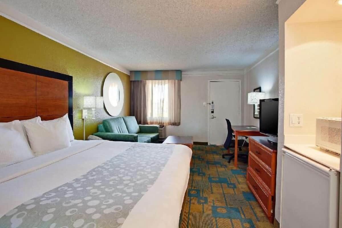 Premium bedding, desk, blackout drapes, iron/ironing board