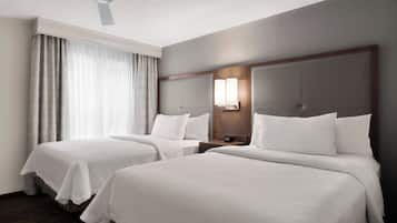 1 bedroom, in-room safe, laptop workspace, iron/ironing board