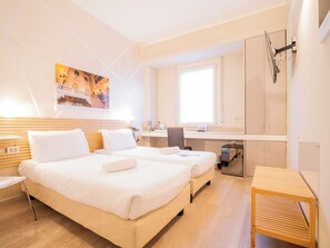 Habitación con 2 camas individuales | Sábanas italianas Frette y ropa de cama de alta calidad