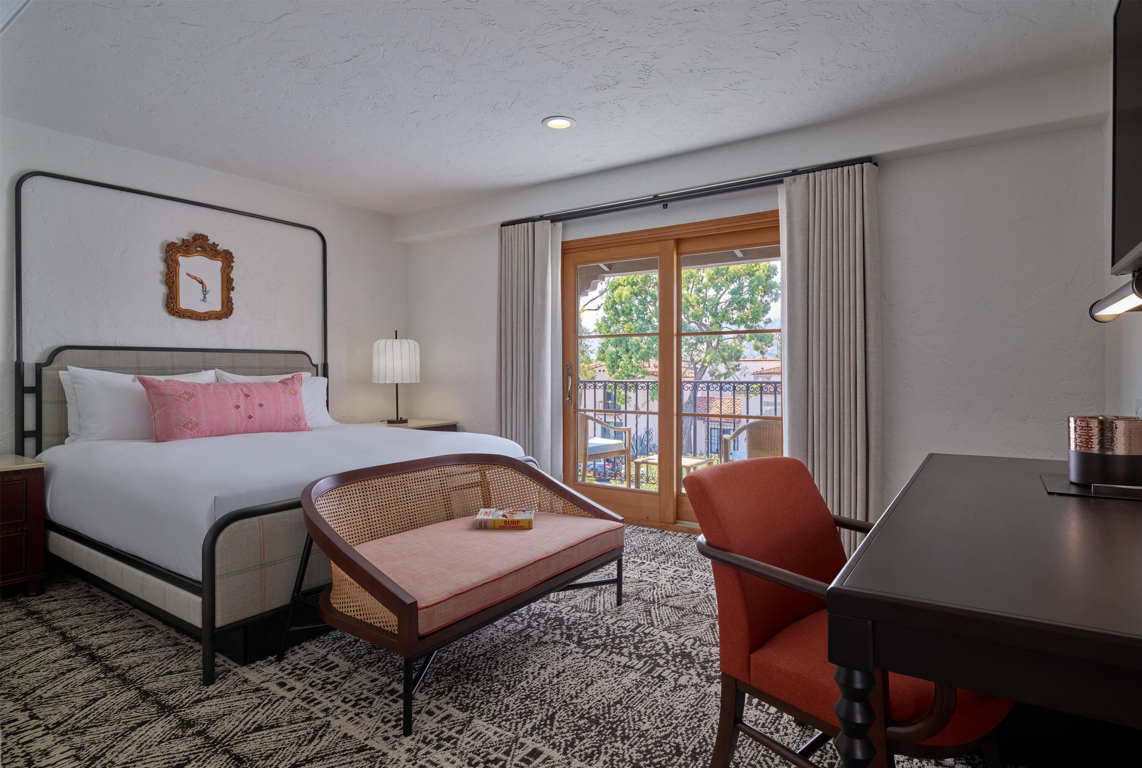 Room, 1 King Bed, Balcony | Premium bedding, down comforters, pillowtop beds, in-room safe