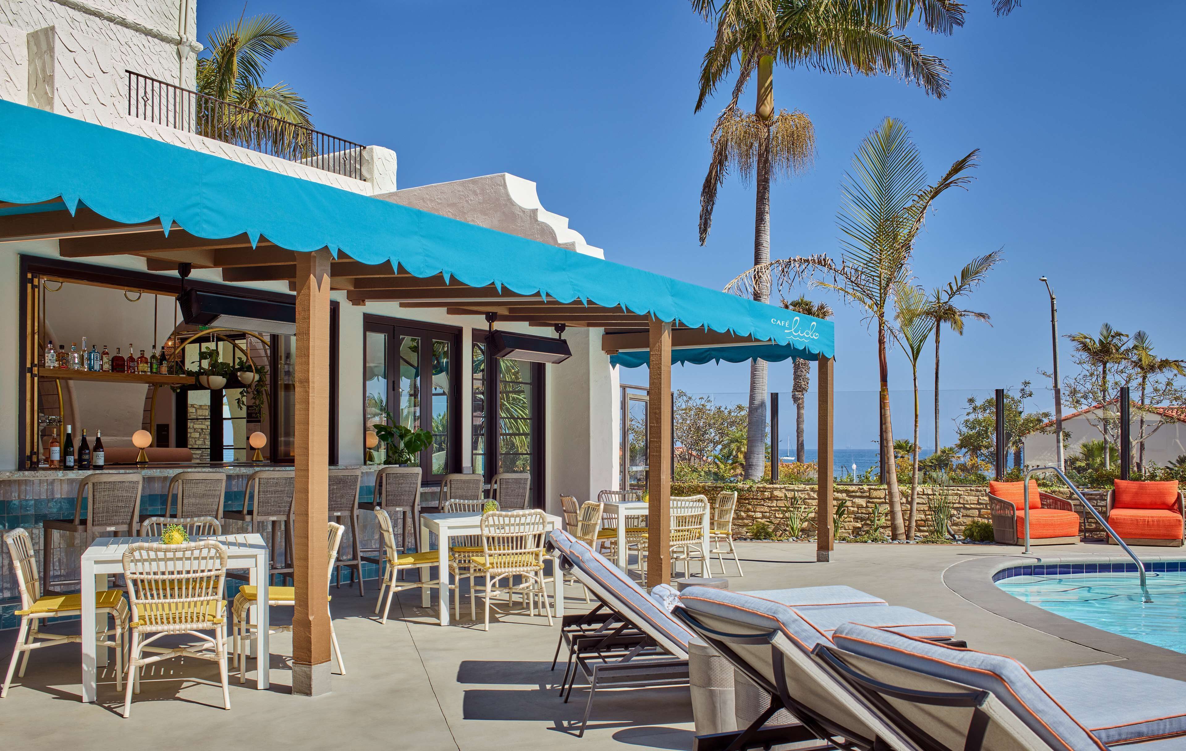 2 restaurants, breakfast, lunch, dinner served; Italian cuisine