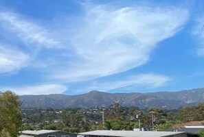 Mountain view - Mar Monte Hotel, in The Unbound Collection by Hyatt (Santa Barbara)