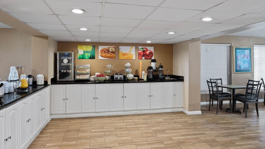 Quality Inn Kingsland