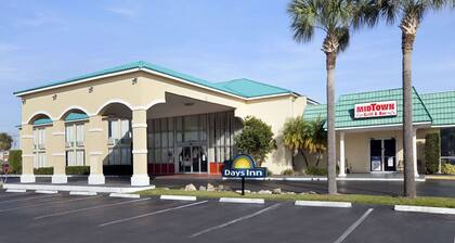 Days Inn by Wyndham Fort Pierce Midtown