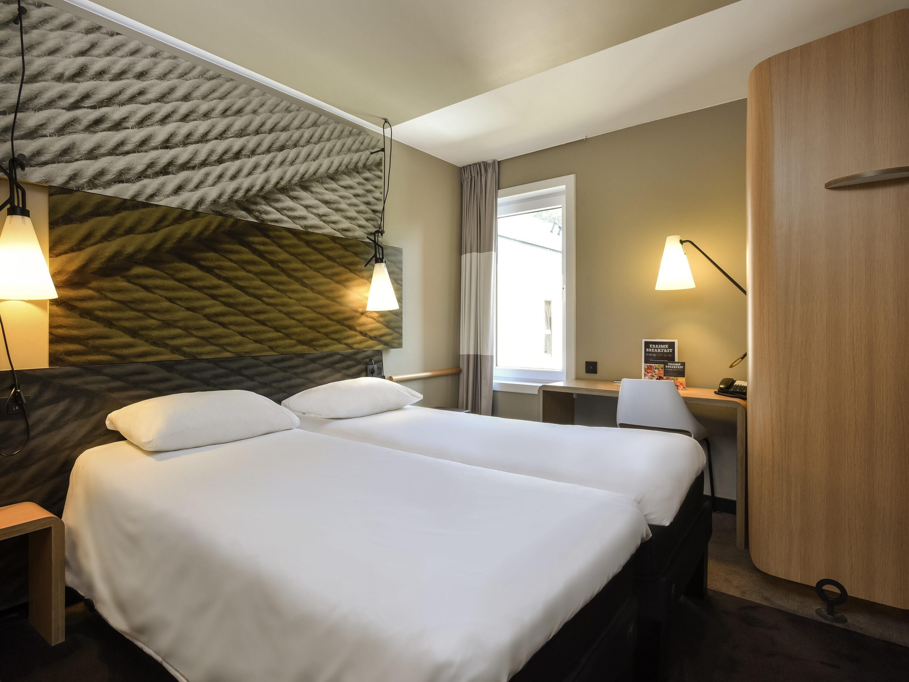 Desk, blackout drapes, iron/ironing board, free WiFi