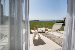 Sofitel Suite Sea view Two singles or a large bed any floor terrace | Beach/ocean view