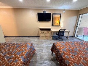 In-room safe, free WiFi, bed sheets - Heritage Inn (Milpitas)