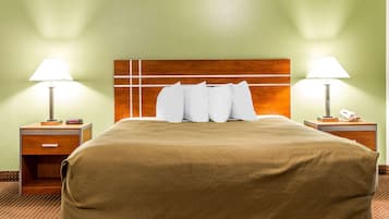 遮光窗帘、熨斗/熨衣板、折叠床/加床(额外收费)、免费 WiFi