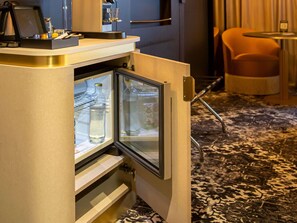 Privilege, Habitació, 1 llit doble | Minibar, caixa forta a l'habitació, escriptori i cortines opaques 