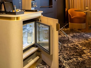 Privilege, Habitació, 1 llit doble | Minibar, caixa forta a l'habitació, escriptori i cortines opaques
