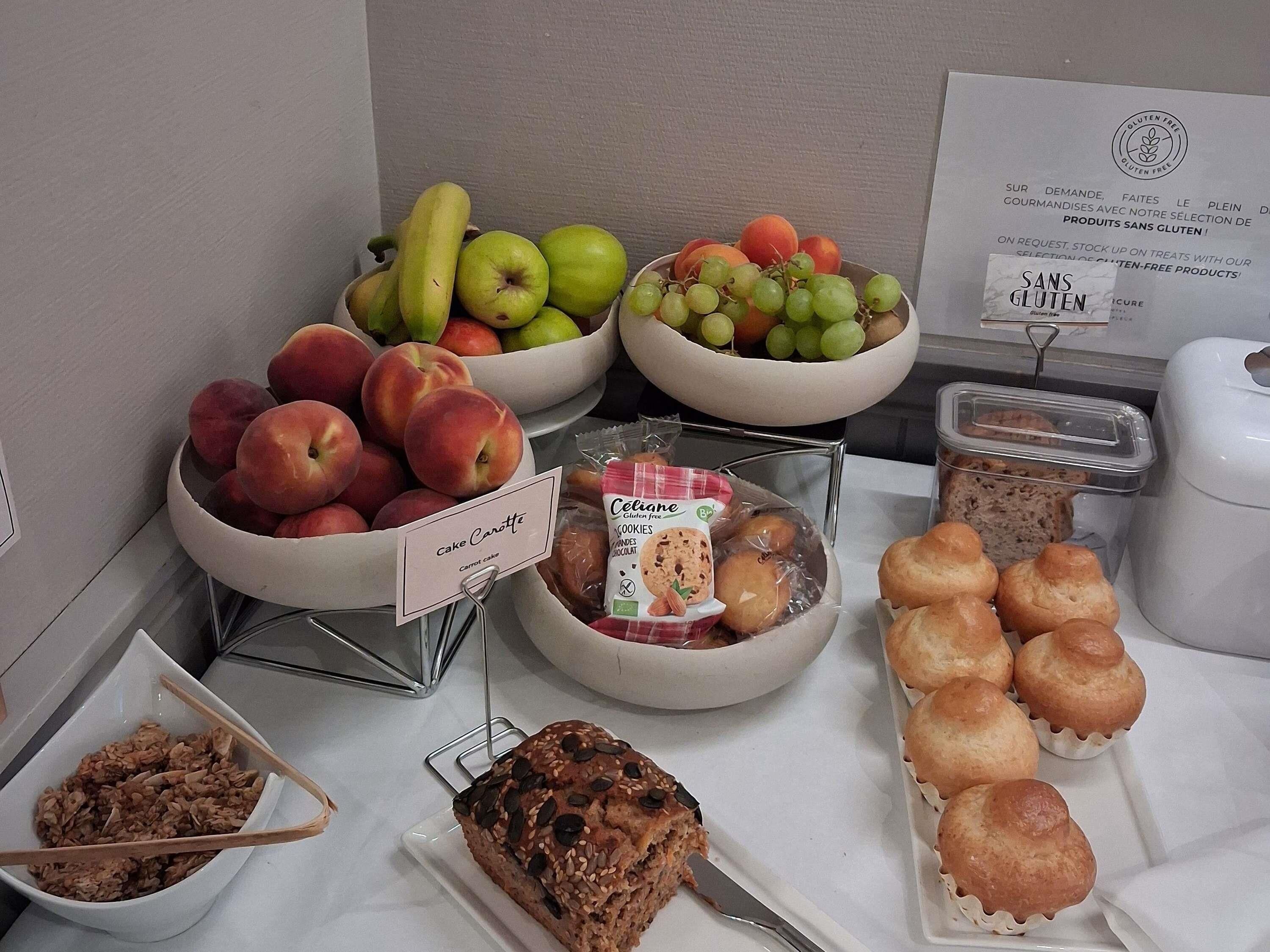 daily buffet breakfast (eur 16 per person)