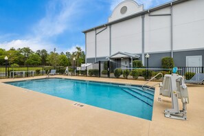 Seasonal outdoor pool