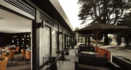 DoubleTree by Hilton London - Ealing Hotel