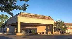 Exterior - Ramada by Wyndham Boise (Boise)