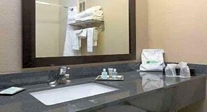 Free toiletries, hair dryer, towels - Ramada by Wyndham Boise (Boise)