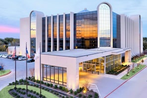 Exterior - The Arlin, Arlington, a Tribute Portfolio Hotel (Arlington)