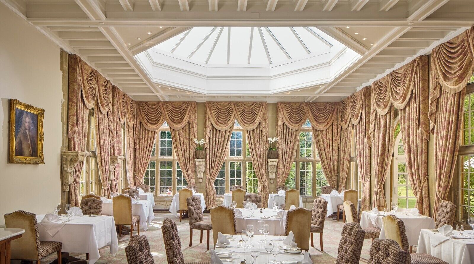 breakfast, lunch, dinner served; modern european cuisine