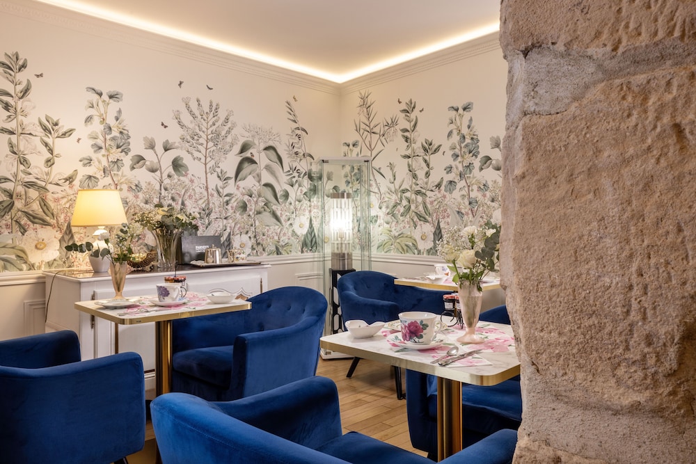 Relais Hôtel du Vieux Paris by null