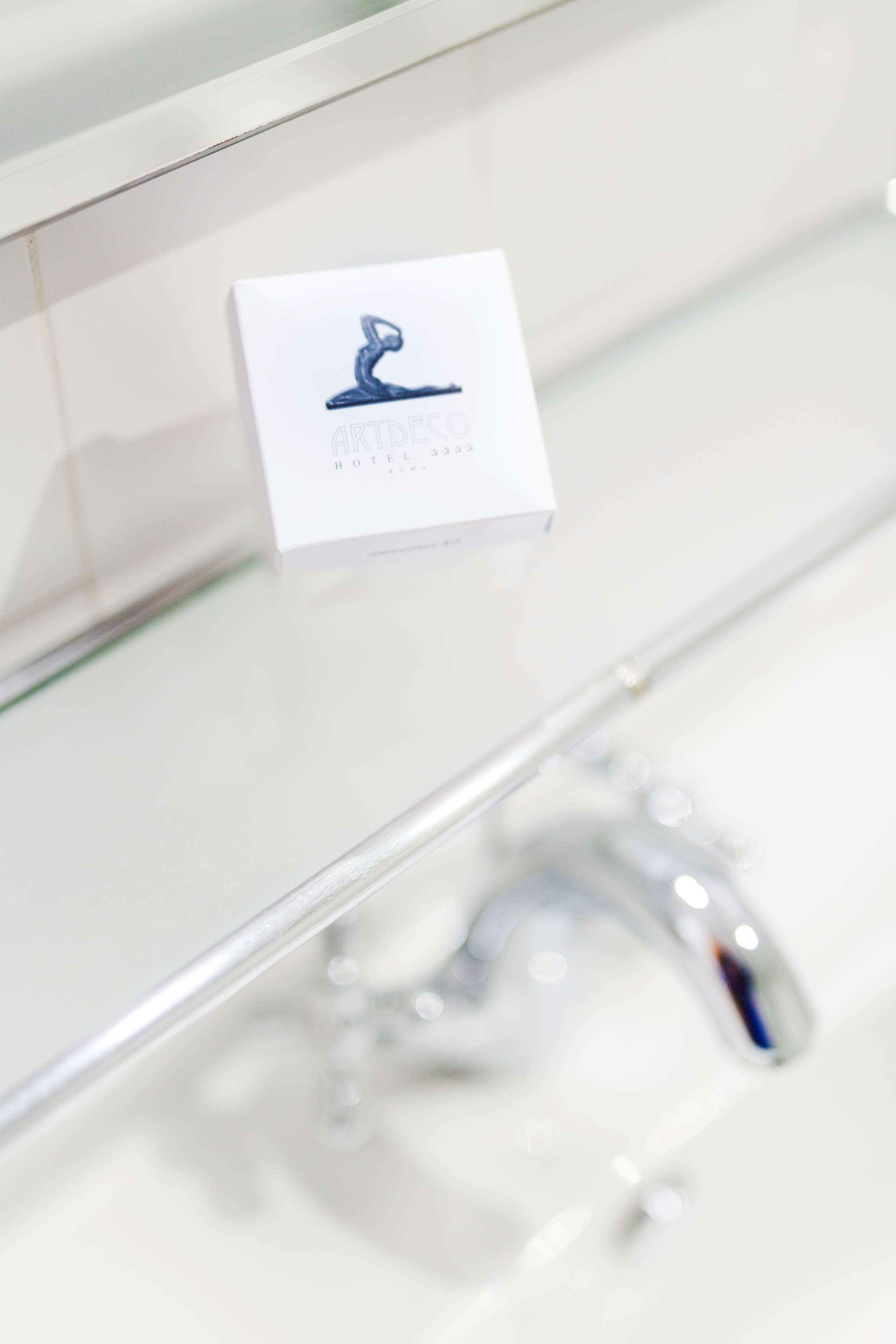 1 bedroom, minibar, desk, rollaway beds