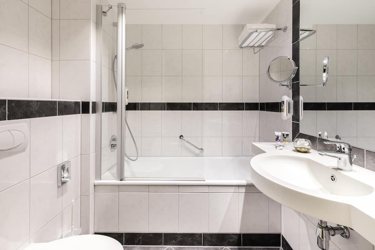 Minibar, in-room safe, desk, blackout drapes