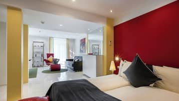 Exclusive Suite, 1 King Bed with Sofa bed, Kitchenette | Premium bedding, free minibar, in-room safe, desk